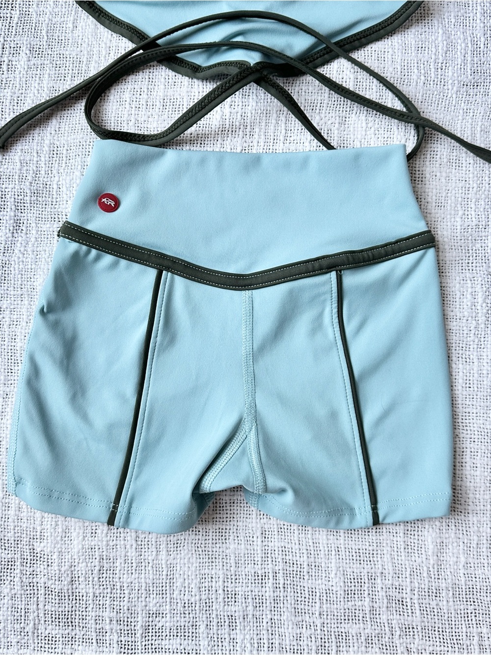 Tiger Friday Backless Tie Tank & Shorts 🌳 Size Youth Medium - Picture 3 of 8